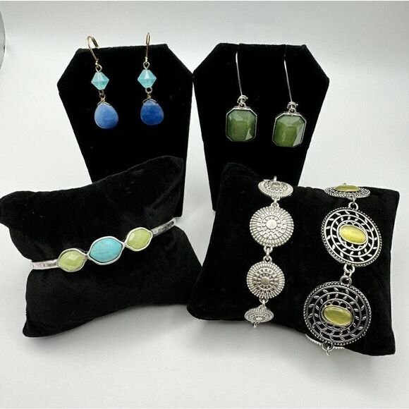Costume Jewelry Lot Blue Green Necklaces Earrings Bracelets Rings Spring Colors - Picture 3 of 16